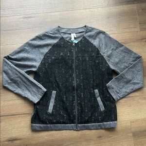 Sahalie Wool Gray and Black Zip-Up Jacket ! Large